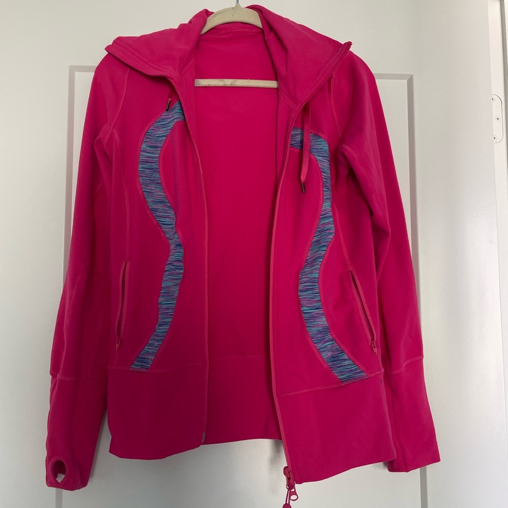 Lululemon Define Jacket - Picture 2 of 3